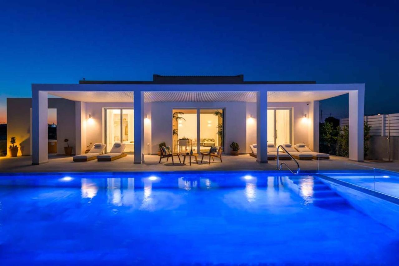 Seashore Beachfront Villa 라카니아 외부 사진